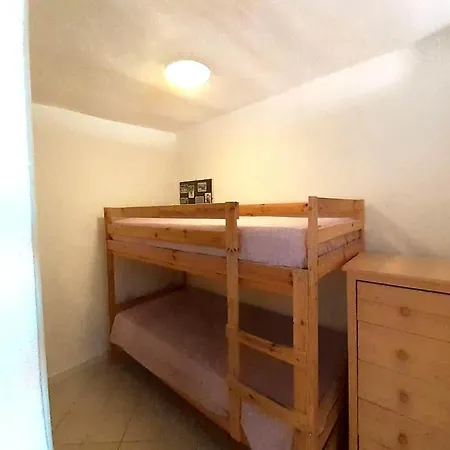 Lägenhet Near Golfo Di Cugnana *